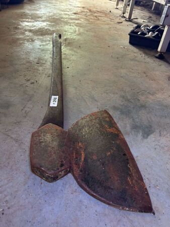 Broad axe