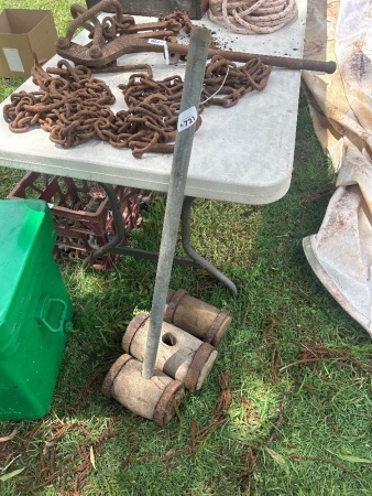 3 wooden mallets/heads