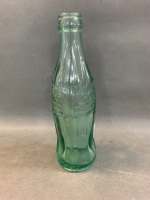 Rare WWII 6 FL.OZS Coca Cola Bottle 1942 Oakland California - 4