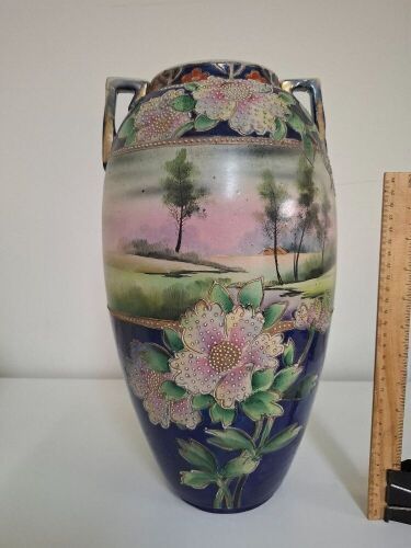 Hand Painted Japanese Baluster Vase - app 402mm