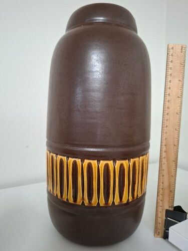 Mid Century Best Hayotser Ceramic Vase