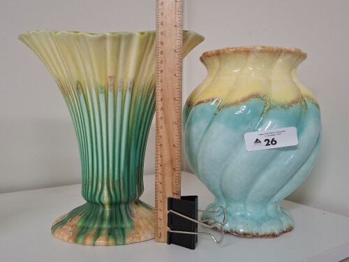 Empire Ware 4 51 England Vase & Australian Pottery Vase