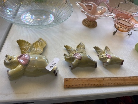 3 Flying Elephants