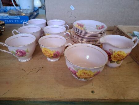 Colclough England Fine Bone China Tea Set
