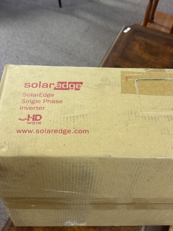 Solar Edge Single Phase Inverter HD Wave 3 KW new in box