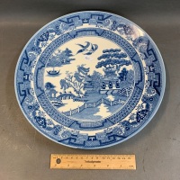 Large Vintage Blue & White Willow Pattern Charger
