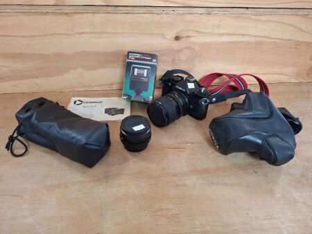 Cosina Camera with Flash - Lends - Case