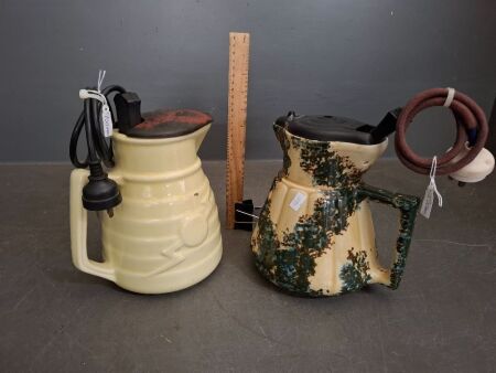Twylite Lightning Bolt Ceramic Jug & NPA PS90 J9 Hecla Mottled Ceramic Electric Jug. Both with Cords