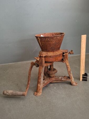 Vintage Waterville Paint Grinder