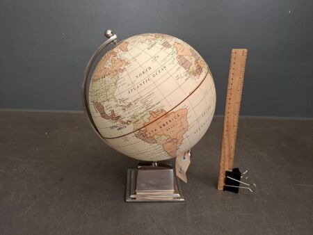 Quality World Globe Mounted on Plinth Base