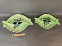 Pair of Graduated Carltonware Green Hazlenut Crossed Boomerang Hors d'Ouevres Dishes - 2