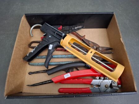 Qty of Tools inc. Metal Shears