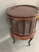 Vintage Style Circular Mahogany Bevel Glazed Drinks Cabinet with 2 Doors and Lift Off Tray - 2