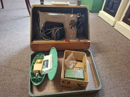 Mid Century Singer Sewing Machine 201 P EM246987