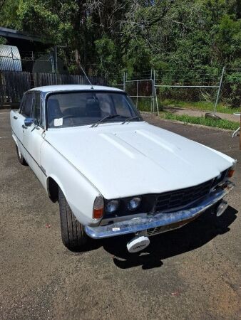 1976 Rover P6 3500 V8 For Restoration - Needs Carbie work - New Tyres - New Front Seat Belts - New Sound System - 3.5-liter all-aluminum V8 engine - 3-speed automatic transmission - 4-door sedan - Project Car - unknown odometer Klms - Vin#45330766E