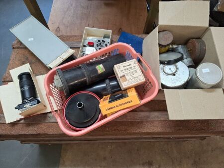 Large Mixed Lot of Vintage Camera Equipment