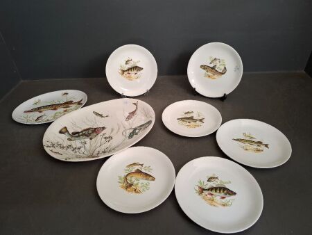 Johnson Bros. Fish Platter, Hostess Tableware British Anchor Plate with 6 Crown Devon Fielding Plates