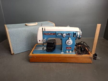 H.G Palmer Automatic Zig Zag Princess Type WM Serial No. 26747 Sewing Machine