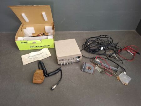 Pearce Simpson Super Lion CB Radio - In original Box - Incs Cords - Made in Japan