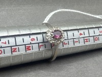 18ct White Gold, Sapphire & Diamond Ring - Stamped 375 - Size L - 4