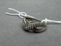 Possibly 18ct Gold or Silver and Diamond Wishing Bone Ring - Stamped - Size N - 2