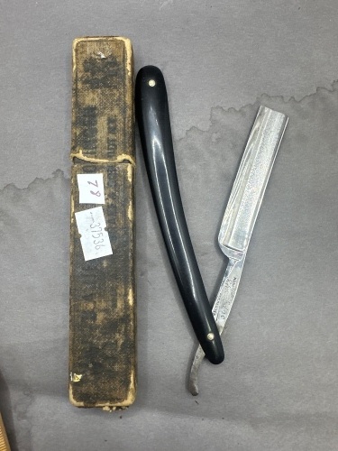 Reberson USA etched blade black handle cut throat razor iob