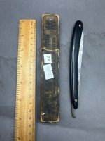 Reberson USA etched blade black handle cut throat razor iob - 2