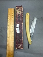 Pearduck special no 1 yellow handle cut throat razor iob - 2