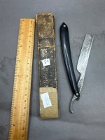 Hibbard Spence Bartlet Germany black handle cut throat razor iob - 2
