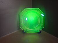 Uranium Glass Madrid Design Plate