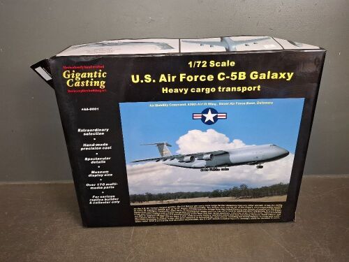 Model U.S Airforce C-5B Galaxy - Scale 1:72