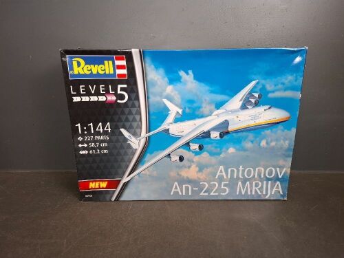 Revell Level 5 Antonov An-225 MRIJA 1:144 Scale Model unopened in box