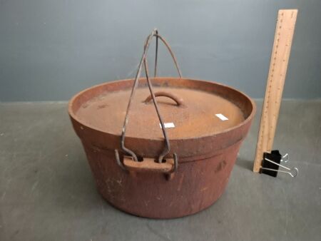 Vintage Cast Iron Camp Oven