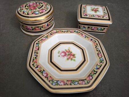 Wedgwood Fine Bone China Clio Miniture Plate & 2 Trinkets Boxes