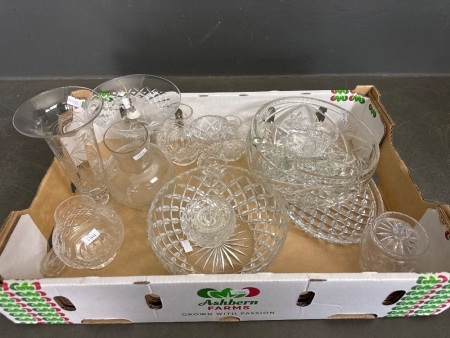 Mixed Glassware Boxed Lot
