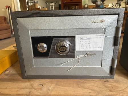 Large Metal Safe with Felt Lined Drawer - Dial Lock and Key