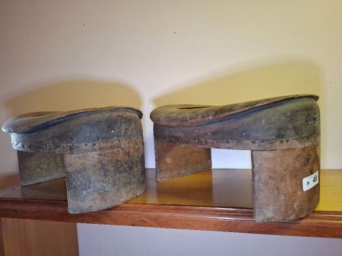 2 x Top Hat Blocks