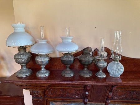 4x Miller oil lamps + 2 others