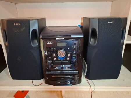 VIVID Autio Stop Sound System - Inc CD's - Vinyls - Sony Speakers