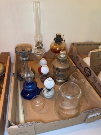 Mixed mini oil lanterns & keroene lanterns