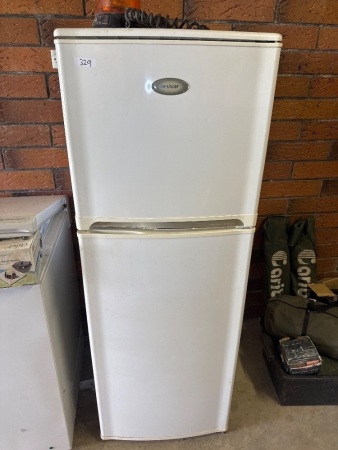 Sharp frost free fridge