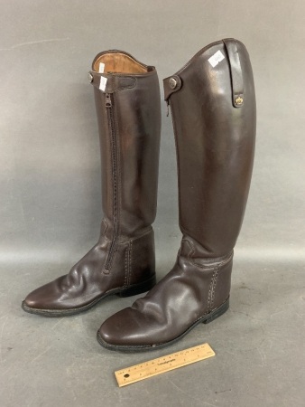 Pair of South Australian Konig (German made) Leather Riding Boots