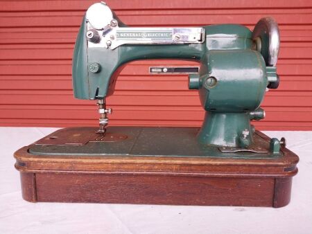 General Electric sewing machine-Model D-3292