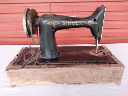 Singer sewing machine-99K-EE440068