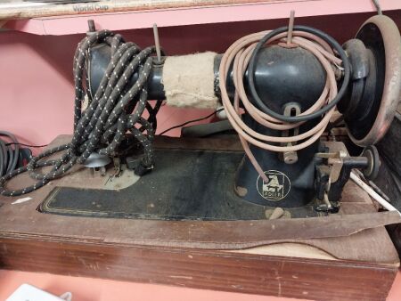 Adler Sewing Machine with Electric Foot Pedal