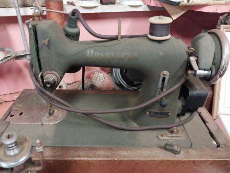 Husqvarna Electric Sewing Machine Made in Sweden