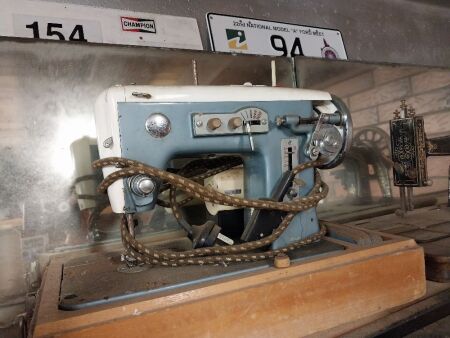 Vintage Electric Sewing Machine - A15870