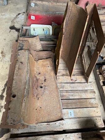 Ford Model A 1930 bonnet and balancers