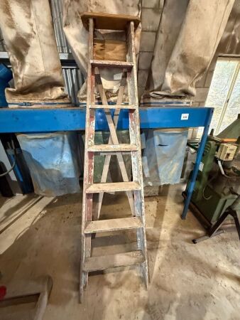 Timber step ladder
