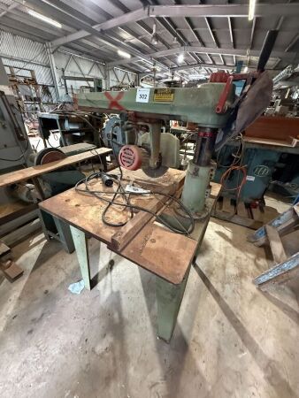 Omga 3-phase radial arm saw
